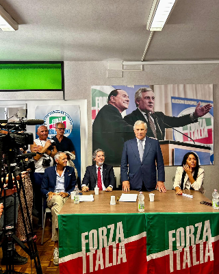 Ancona - Tajani: «Forza Italia forza rassicurante per il futuro delle Marche»